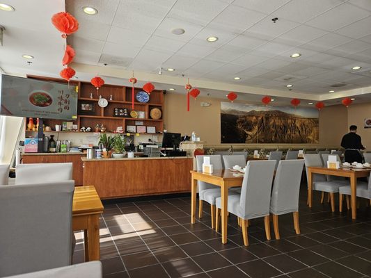 Ruiji Sichuan Cuisine by null