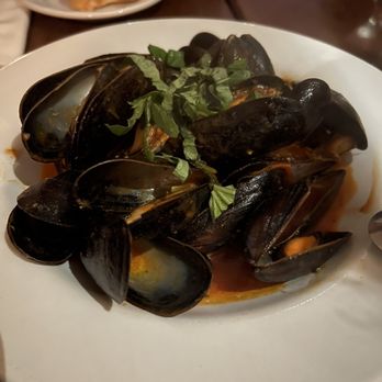 Concettina - Mussels Fra Diavlo - Italian Near Me - Whitestone, New York
