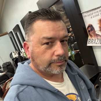QT Salon - Clean trim on right side. - Hair Salons Near Me - Westminster, California QT Salon - Clean trim on right side. - Hair Salons Near Me - Westminster, California
