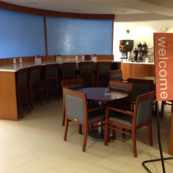 Comfort Inn & Suites - Breakfast Room - Hotels Near Me - Shepherdsville, Kentucky