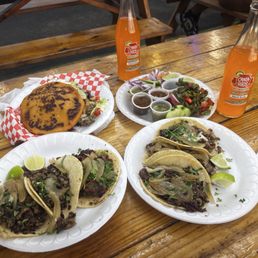 6 mix tacos and Gordita