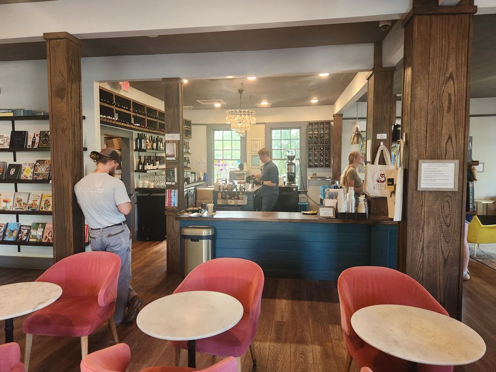 Social spots from Well Red