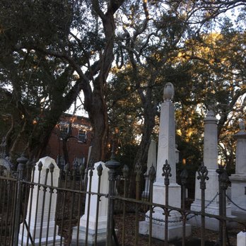 Old Burying Ground - Landmarks & Historical Buildings Near Me - Beaufort, North Carolina Old Burying Ground - Landmarks & Historical Buildings Near Me - Beaufort, North Carolina
