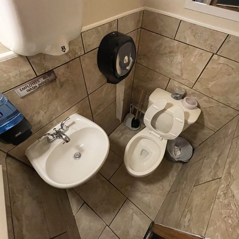 Pequod's Pizza - Tiny Bathroom - Pizza Near Me - Morton Grove, Illinois Pequod's Pizza - Tiny Bathroom - Pizza Near Me - Morton Grove, Illinois