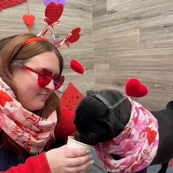 Camp Bow Wow Reno South - Valentine's Day - Pet Training Near Me - Reno, Nevada Camp Bow Wow Reno South - Valentine's Day - Pet Training Near Me - Reno, Nevada