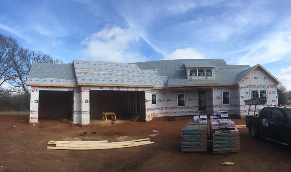 Slide of P&M Roofing