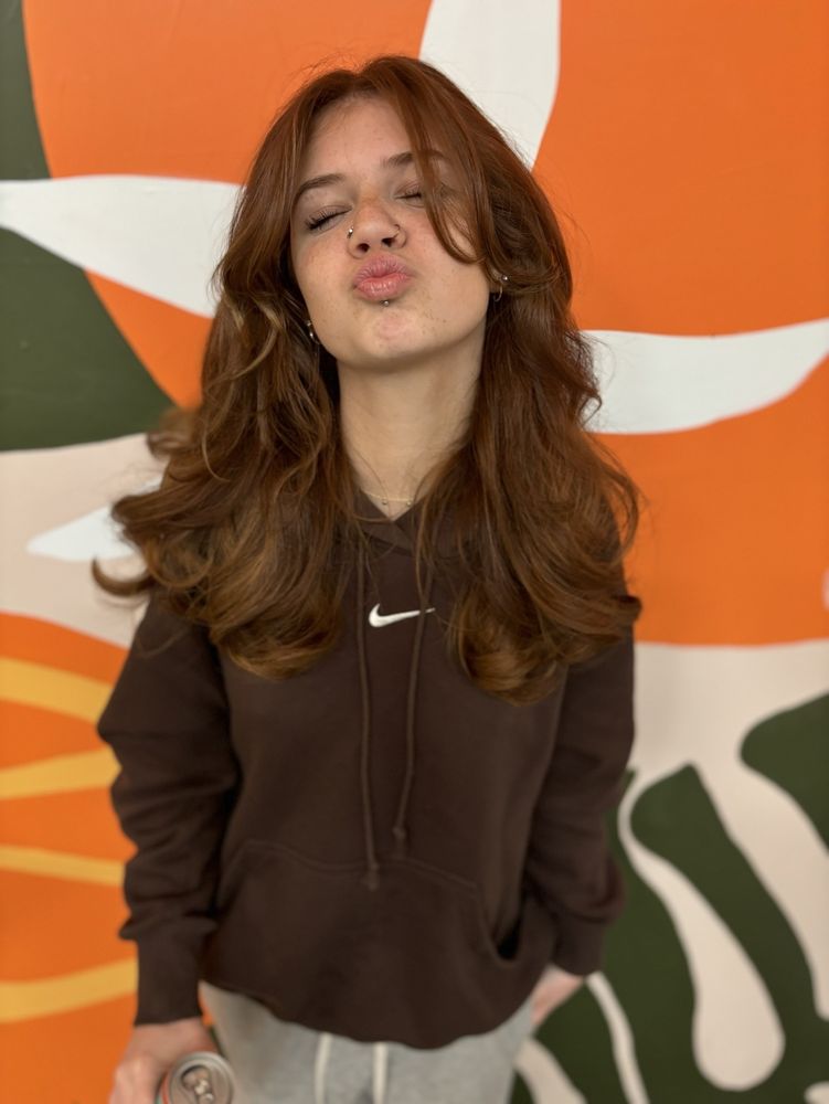 Clementine Hair Lounge - MOORE/OKC Logo