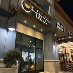 Exterior photo of Silverlake Ramen - Porter Ranch, California Exterior photo of Silverlake Ramen - Porter Ranch, California