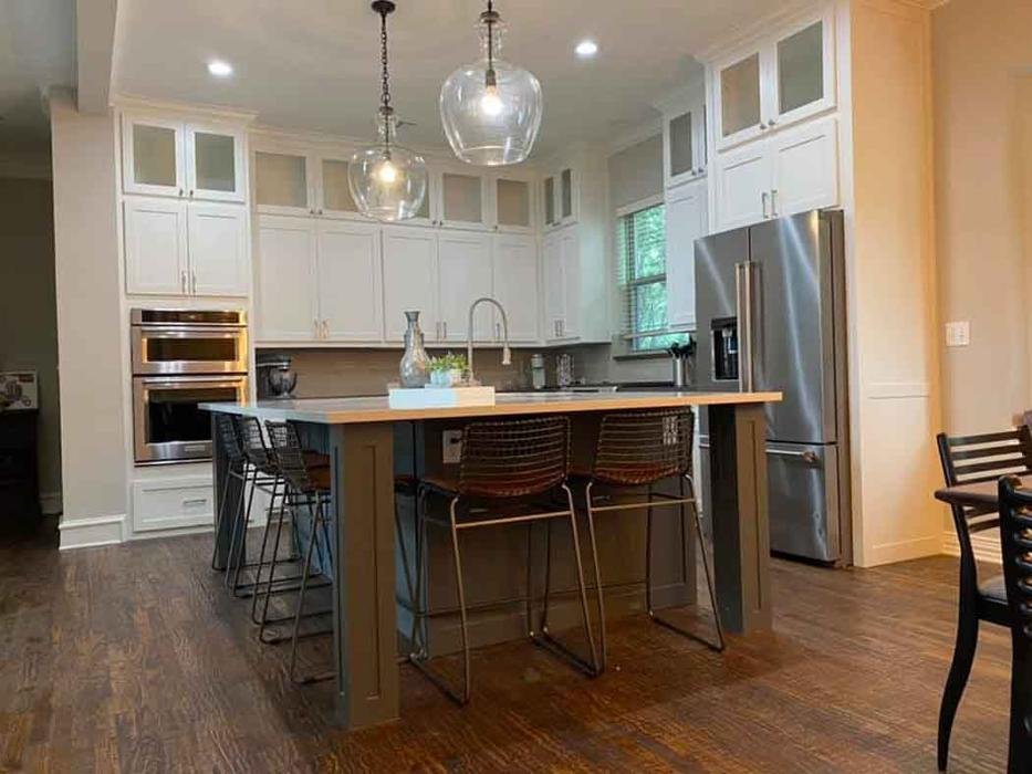 Slide of Lampton Roofing