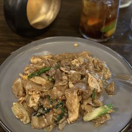 Pad See Ew