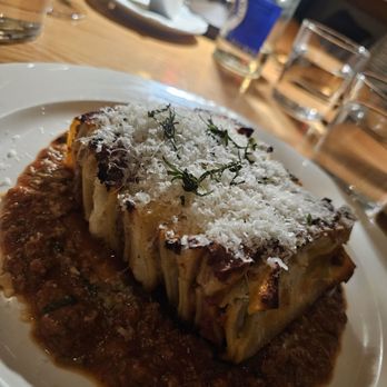 Casa Mariano - Famous 100 layer lasagna - Mediterranean Near Me - Doral, Florida