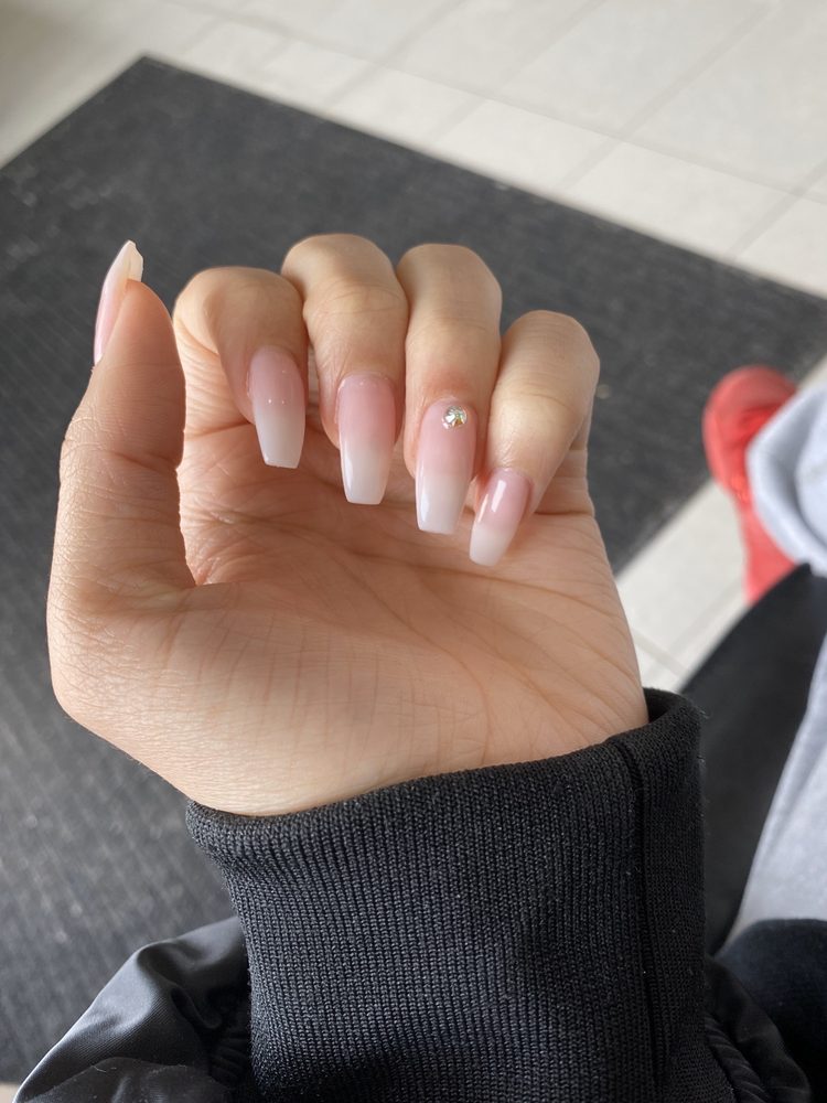 THE NAIL CHAMBER 34 Photos & 22 Reviews 116605 Highway 7 E