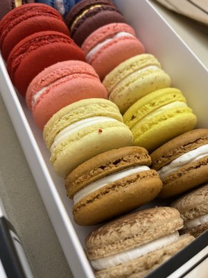Mon Cheri Macarons by null