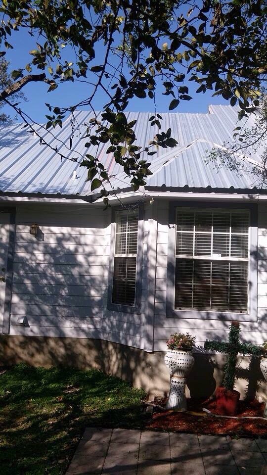 Slide of Spring Branch Roofing