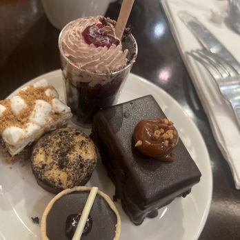 Serrano Buffet - Dessert - Buffets Near Me - Highland, California Serrano Buffet - Dessert - Buffets Near Me - Highland, California