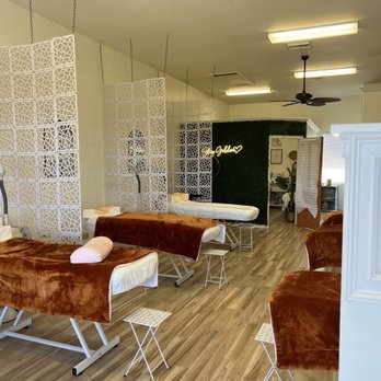 Golden Hour Beauty - Eyelash Service Near Me - Flagler Beach, Florida Golden Hour Beauty - Eyelash Service Near Me - Flagler Beach, Florida