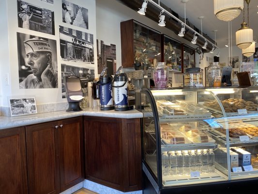 Nonna & Pop's by null