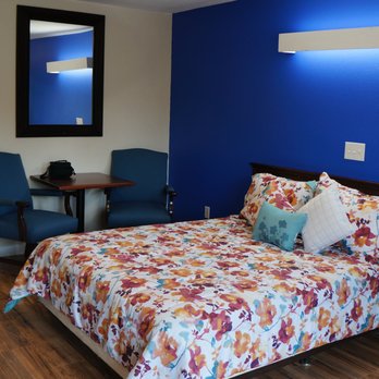 Classic Motor Lodge - Hotels Near Me - West Greenwich, Rhode Island