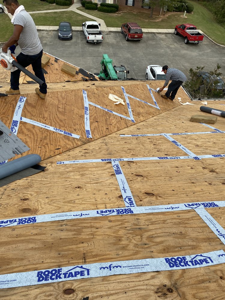 Slide of Mendez Men Construction