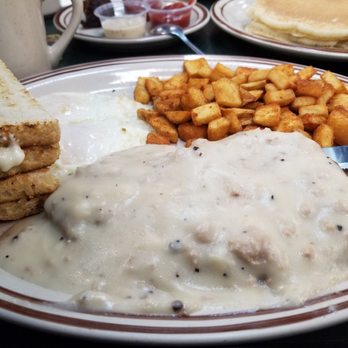 Egg Works - Country Fried Steak was done perfect. Great amount of gravy and gravy was tasty. - Breakfast & Brunch Near Me - Las Vegas, Nevada