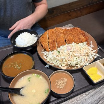 Hako - Spicy Curry Tonkatsu - Sushi Bars Near Me - Irvine, California Hako - Spicy Curry Tonkatsu - Sushi Bars Near Me - Irvine, California