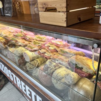 Mizio's Street Food - Sandwiches Near Me - Rome, RM