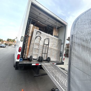 BZ Moving - This company saved us! Two men and a truck cancelled on me the hour before we were supposed to move. - Movers Near Me BZ Moving - This company saved us! Two men and a truck cancelled on me the hour before we were supposed to move. - Movers Near Me