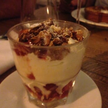Les Saisons - Dessert: triffle aux fraises (custard and strawberries topped with almonds) - French Near Me - Paris, 75 Les Saisons - Dessert: triffle aux fraises (custard and strawberries topped with almonds) - French Near Me - Paris, 75