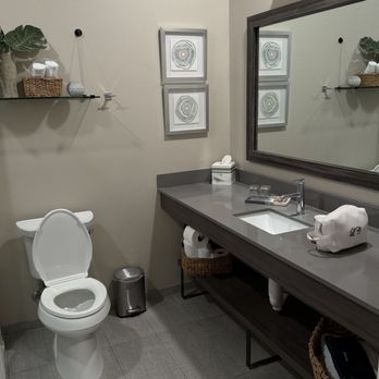 Wine Stone Inn - bathroom - Hotels Near Me - Orcutt, California Wine Stone Inn - bathroom - Hotels Near Me - Orcutt, California