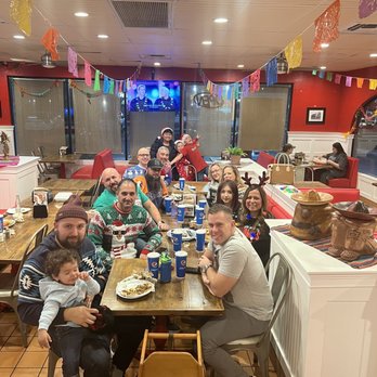 Mas Takos - Plenty of room for large groups - Tacos Near Me - Henderson, Nevada Mas Takos - Plenty of room for large groups - Tacos Near Me - Henderson, Nevada