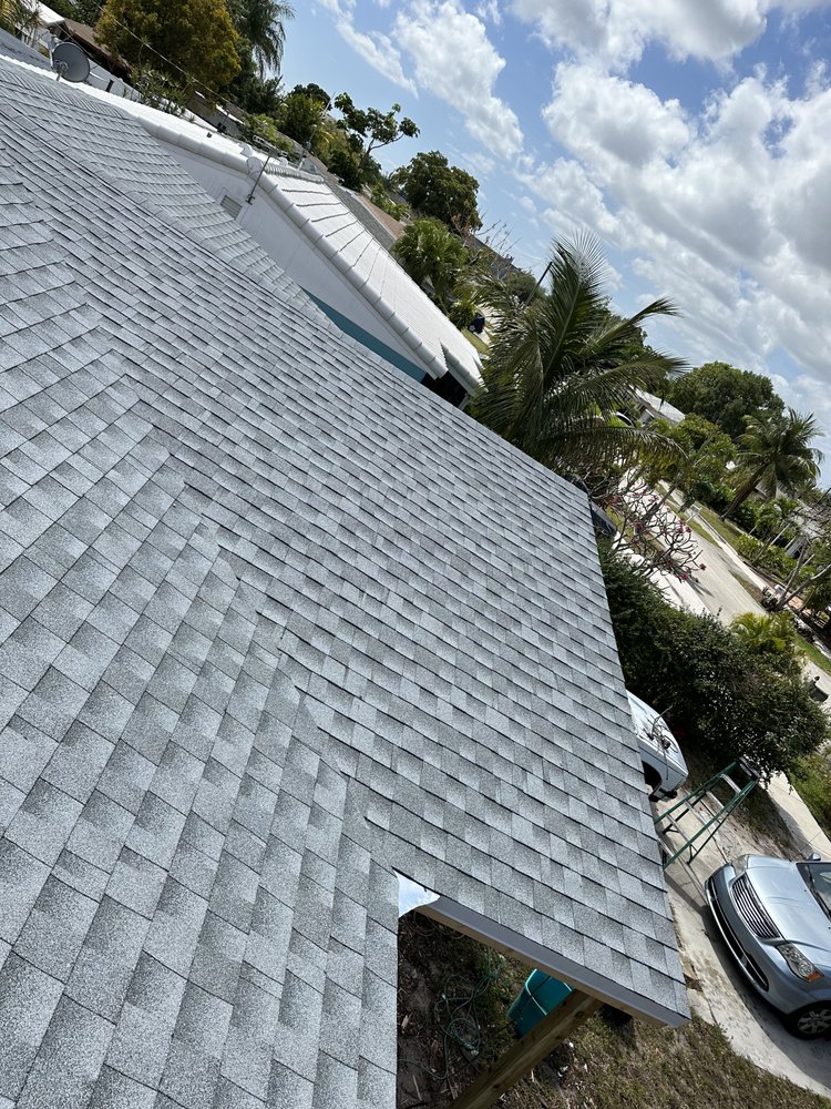 Slide of Cruz Roofing