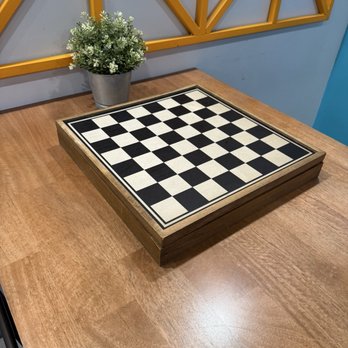 Landmark Tea - You can play chess here - Tea Rooms Near Me - Las Vegas, Nevada Landmark Tea - You can play chess here - Tea Rooms Near Me - Las Vegas, Nevada