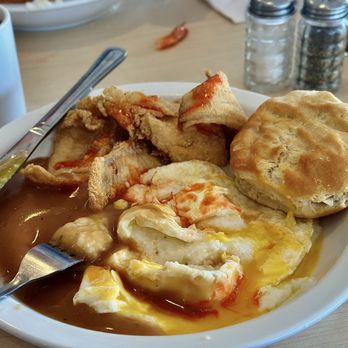 Huskers Cafe - Fish, grits, biscuit in sauce! - Breakfast & Brunch Near Me - Stone Mountain, Georgia Huskers Cafe - Fish, grits, biscuit in sauce! - Breakfast & Brunch Near Me - Stone Mountain, Georgia