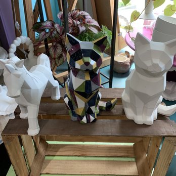Eye Candy Art Studio - Cute samples of how your piece will look once it's painted and fired - Paint & Sip Near Me - Duluth, Georgia