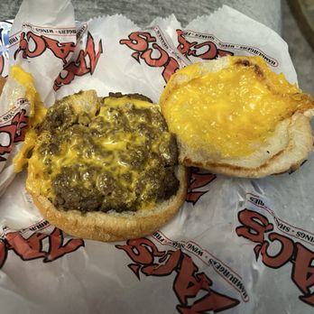 Zac's Hamburgers - Cheese Cheeseburger - Burgers Near Me - Folsom, Pennsylvania Zac's Hamburgers - Cheese Cheeseburger - Burgers Near Me - Folsom, Pennsylvania
