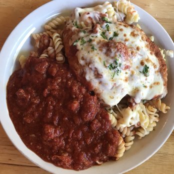 Dave's Italian Kitchen - Chicken Parmesan! - Pizza Near Me - Evanston, Illinois
