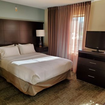 Staybridge Suites Madison-East - Hotels Near Me - Madison, Wisconsin Staybridge Suites Madison-East - Hotels Near Me - Madison, Wisconsin