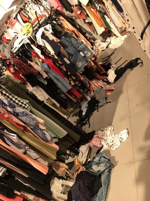 Forever 21 by null