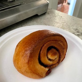 Zoom Coffee Roasters - Cinnamon Bun - Coffee Roasteries Near Me - Suwanee, Georgia Zoom Coffee Roasters - Cinnamon Bun - Coffee Roasteries Near Me - Suwanee, Georgia