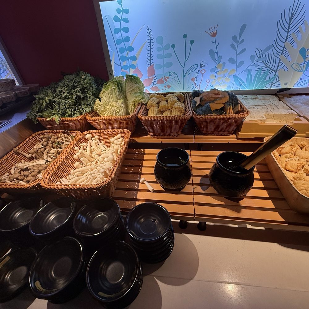 Mikiya Wagyu Shabu House - Hot Pot Near Me - Flushing, New York Mikiya Wagyu Shabu House - Hot Pot Near Me - Flushing, New York