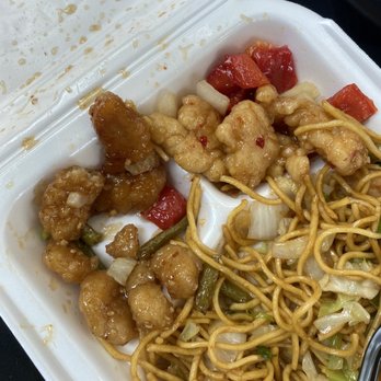 Panda Express - After removing the 8 chunks of pineapple. - Fast Food Near Me - Austin, Texas Panda Express - After removing the 8 chunks of pineapple. - Fast Food Near Me - Austin, Texas