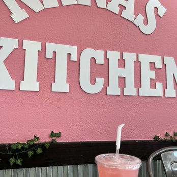 Nana’s Kitchen - Strawberry Lemonade - Vegan Near Me - Chandler, Arizona