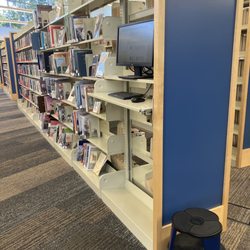Southwest Regional Library - Computer access to search the catalog on the floor amongst books, very convenient