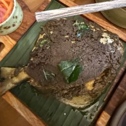 Pomfret tawa grilled with gooseberry masala