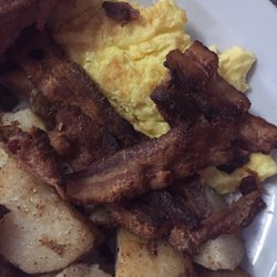 Friends Pub & Grill - Burnt bacon