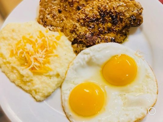 Up&Adam Eatz by null