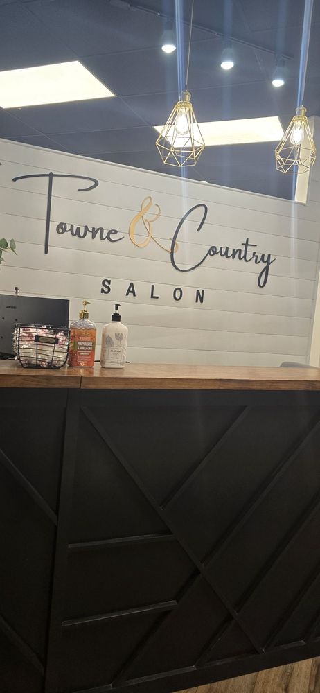Towne & Country Hair & Nail Salon