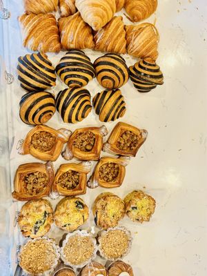 Twisted Croissant & Patisserie by null