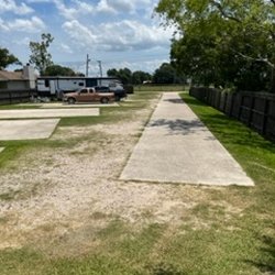 CJ's RV Park - Welcoming Contract Workers to Jefferson County.