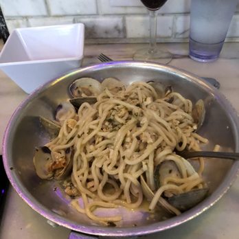 Carmelina's - Spaghetti with Little Neck Clams - Italian Near Me - Boston, Massachusetts